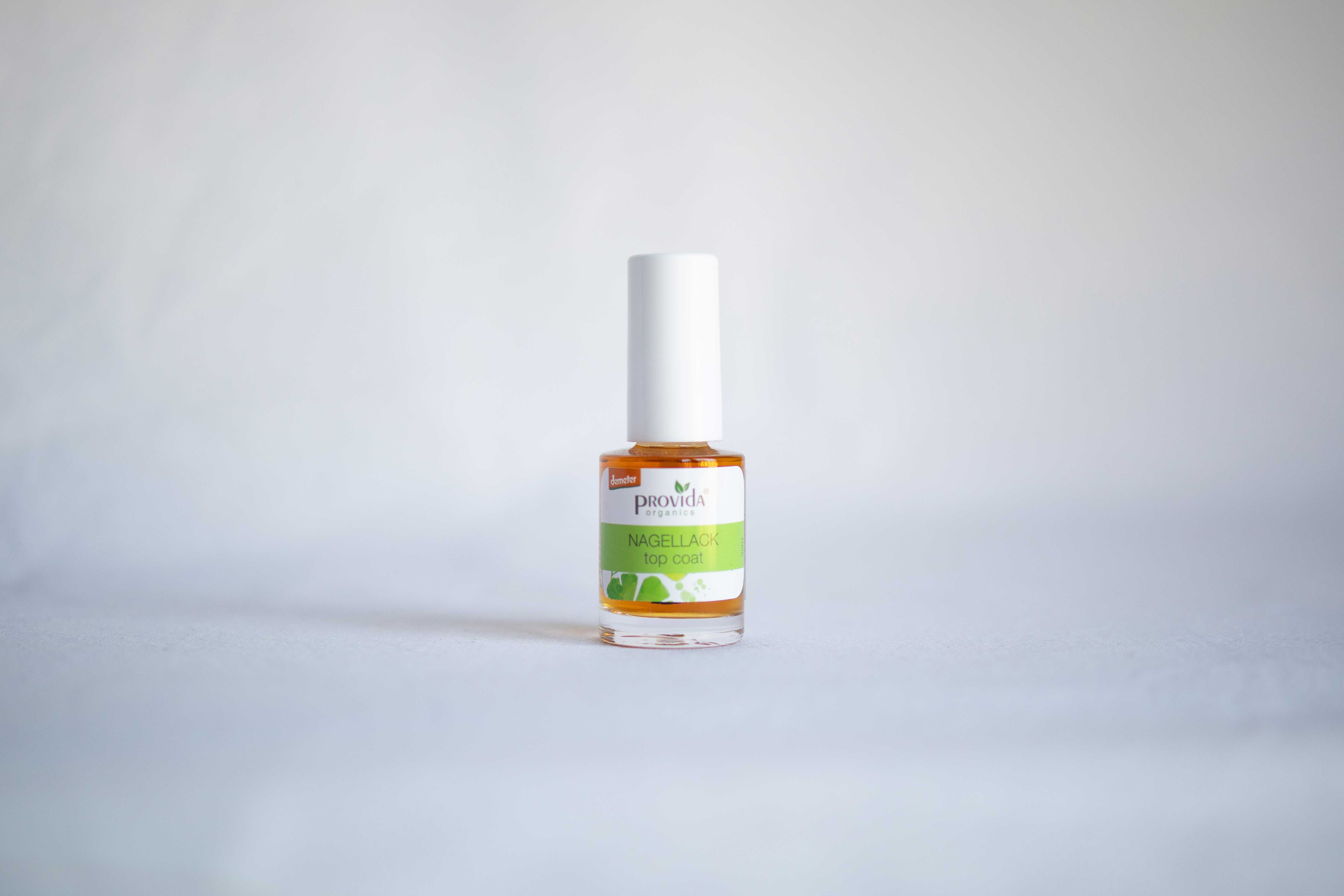 3201_living-nails_nagellack-bio_web
